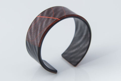 DConstruct Fossil Leaf Black Cuff - Narrow